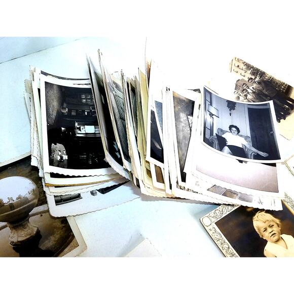 Unknown Other - Vintage B&W Photographs 1930s-50s Military Animals Cars Life History 100+